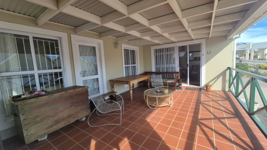4 Bedroom Property for Sale in Langerug Western Cape